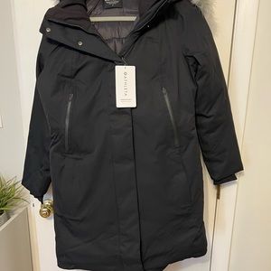 Athleta Outbound Parka II Winter Coat